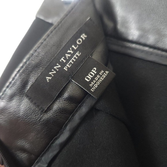 Ann Taylor Faux Leather-Trim Scuba Skater Mini Skirt - Picture 5 of 6